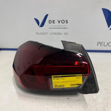 Opel Corsa 1.2 12V 75 Taillight, left 2024 9829317380