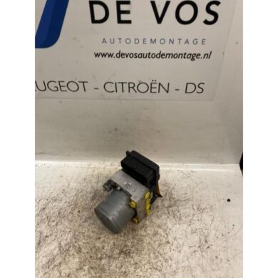 Citroen Jumpy 1.6 HDI 16V ABS Pomp 9HU 2009 4541EN-4541EP