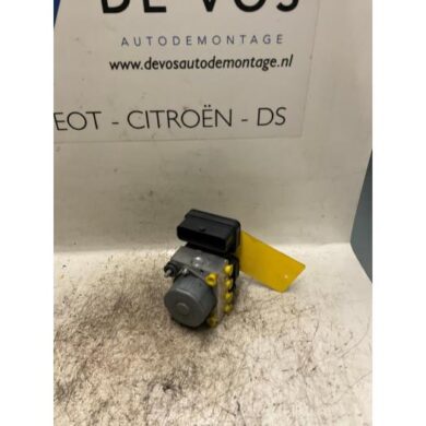 Peugeot 107 1.0 12V ABS Pomp CFB 2012 1608529580