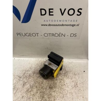 Citroen C5 3.0 V6 24V ABS Pomp XFX 2001 454155-454181