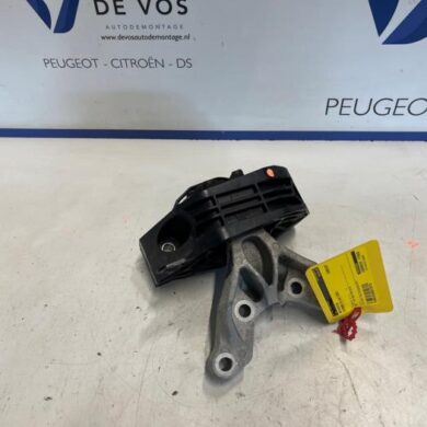 Citroen C3 1.2 PureTech 100 Motorsteun HPV-HN09 2025 9824324880