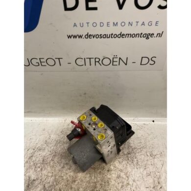 Citroen C8 2.2 HDi 16V ABS Pomp 4HW 2002 4541C5
