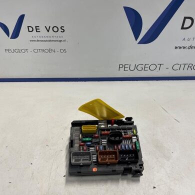 Peugeot Expert 2.0 HDiF 16V 130 4x4 Fuse box 2015 9807028780-9807028680