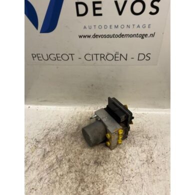 Peugeot 407 2.0 HDiF 16V ABS Pomp RHR 2007 4541FA-4541HE-4541HF