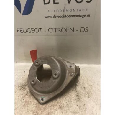 Citroen C5  Lagerhouder rechts-voor 2008 352719