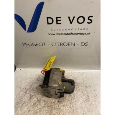 Peugeot 406 1.8 16V ABS pump LFY 1997 454123-454237