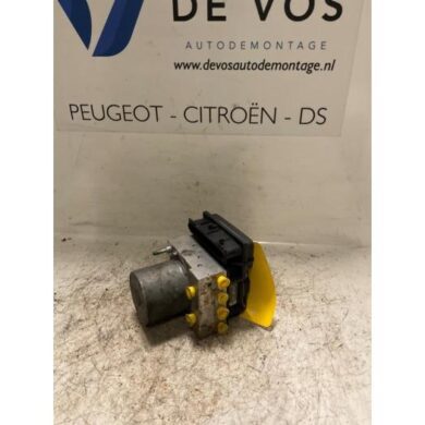 Citroen Picasso  ABS pump 9HX 2006 4541L7