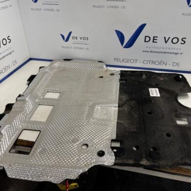 Opel Mokka 1.5 CDTi 16V Engine protection panel 2024 9824226480-9833490480