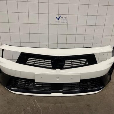 Opel Astra 1.6 Plug-in Hybrid Turbo 16V Voorbumper 2024 169033681T