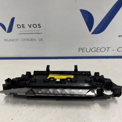 DS Automobiles DS4  Heater control panel 2024 9850732180