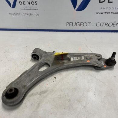 DS Automobiles DS4  Front wishbone, right 2024 9815014380