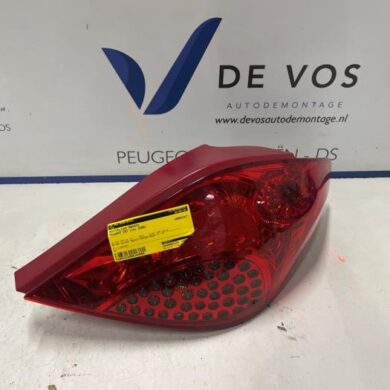 Peugeot 207 1.4 16V Achterlicht rechts 2006 6351Y7