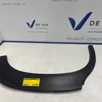 Citroen C3 Aircross 1.2 PureTech 82 Wheel arch strip 2019 YQ000653XT
