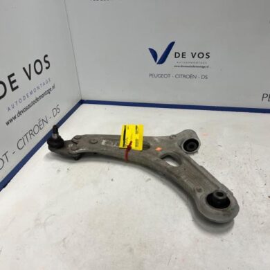 Peugeot 408 1.2 12V PureTech 130 Front wishbone, left 2023 9815014680