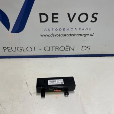 Peugeot 308 1.2 12V e-THP PureTech 110 Phone interface 2018 9829967280-9829237580