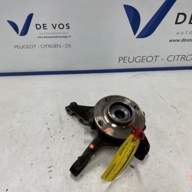 Opel Corsa 1.2 Turbo 12V 100 Knuckle, front right 2024 9826877980