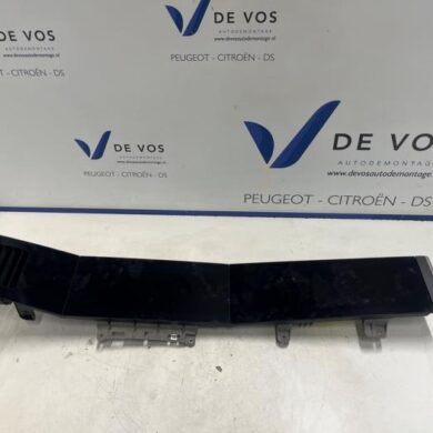 Opel Astra 1.6 Plug-in Hybrid Turbo 16V Odometer KM 2024 9848049880-9842958580