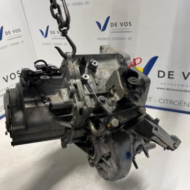 Peugeot 308 1.2 12V e-THP PureTech 110 Gearbox HNP-HN05 2018 1629122380-1629122480 20V249