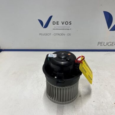 Opel Corsa 1.2 Turbo 12V 100 Kachel Ventilatiemotor 2024 9840566280