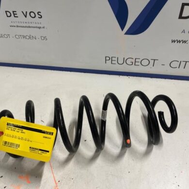 Opel Astra 1.6 Plug-in Hybrid Turbo 16V Rear coil spring 2024 9847612180