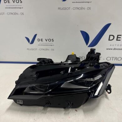Peugeot 308 1.6 16V HYbrid 225 Koplamp links 2022 9839282880-9839312180
