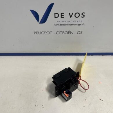Opel Astra 1.6 Plug-in Hybrid Turbo 16V Gear stick 2024 98440965ZD
