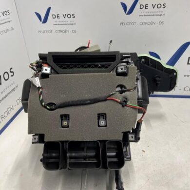 DS Automobiles DS4  Heizgehäuse 2024 9837588380