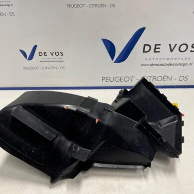 DS Automobiles DS4  Luft Leitung 2024 9830765380