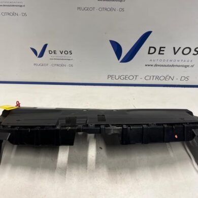 DS Automobiles DS4  Frontpaneel 2024 98309283XT