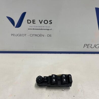 Peugeot 508  Multi-functional window switch 2024 98423399ZD