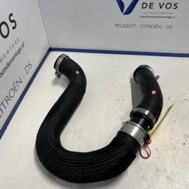 DS Automobiles DS4  Intercooler Schlauch 5G06 2024 9820115680