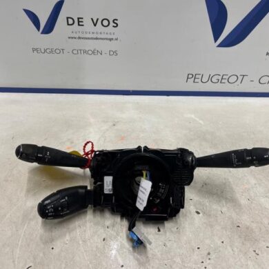 Peugeot Expert 2.0 Blue HDi 145 16V Steering column stalk 2023 98555893ZD