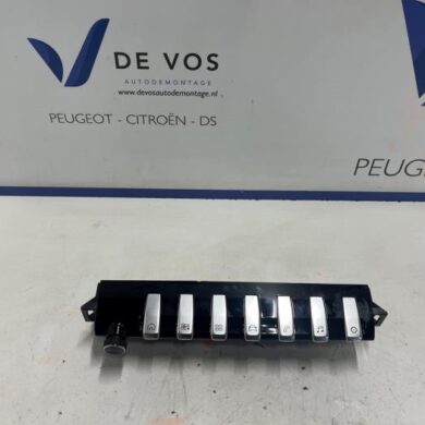 Peugeot 508  Radio control panel 2024 98481841XU