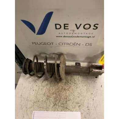 Citroen C4 1.6 e-HDI Stoßdämpferstrebe links vorne 2012 5208W7-5002ZY