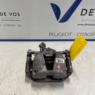 Opel Grandland X 1.2 Turbo 12V Hybrid 136 Front brake calliper, right HPY-HN09 2025 1647880080