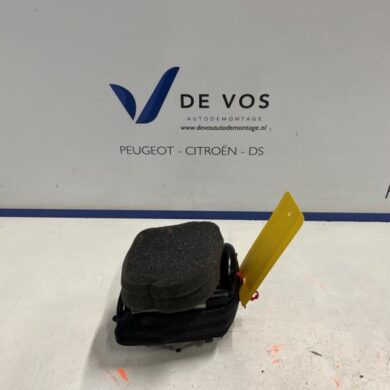Peugeot 5008 1.2 12V e-THP PureTech 130 Gordelspanner links achter 2018 98093486XX