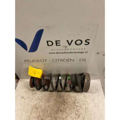 Peugeot Partner 1.6 HDI 75 16V Schroefveer achter 2010 5102CX