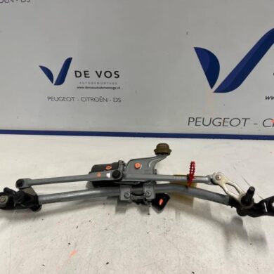 Peugeot 208 1.2 Vti 12V PureTech 75 Scheibenwischermotor vorne 2022 9824784980