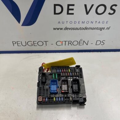 Peugeot 308 1.6 HDi 115 Zekeringkast 2016 9810296080
