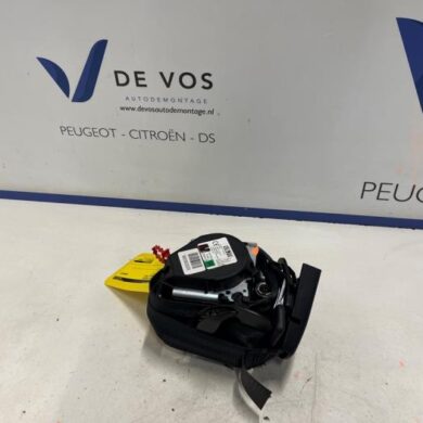 Opel Corsa 1.5 CDTI 100 Seatbelt tensioner, right 2022 98208525XX