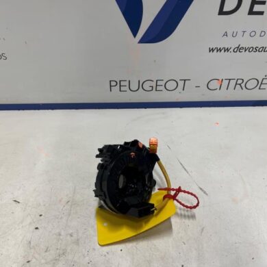 Peugeot 108 1.0 12V Airbagring 2015 B001123580