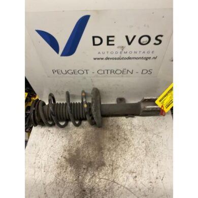 Peugeot 308 1.6 16V THP 150 Schokdemperpoot links-voor 2009 5208C8-5002WR