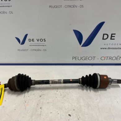 Peugeot 208 1.2 Vti 12V PureTech 75 Aandrijfas links-voor HMH-HM05 2022 9836034380-1675963380 20A707