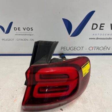 Citroen C5 Aircross 1.2 e-THP PureTech 130 Rücklicht rechts 2020 9817269580