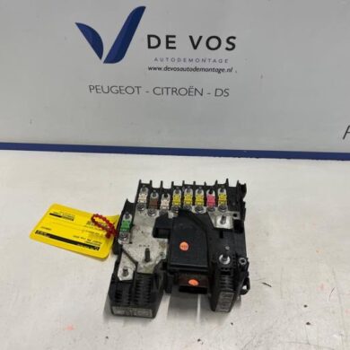 Peugeot 308 1.6 HDi 115 Zekeringkast 2016 9675350280-6508429780