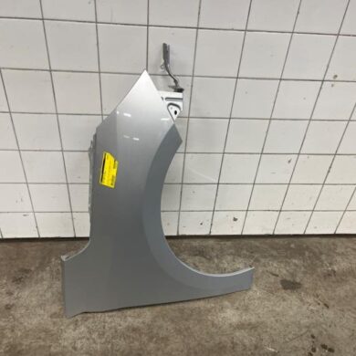 Opel Corsa 1.5 CDTI 100 Front wing, right 2022 9829283180