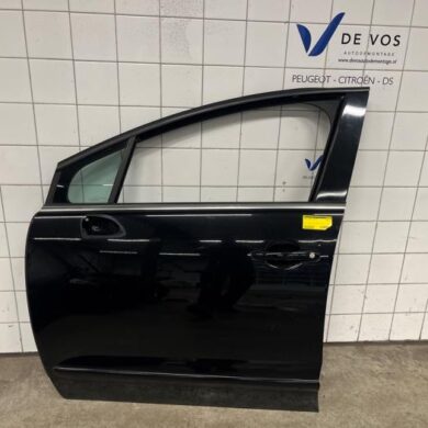 Peugeot 5008 2.0 HDiF 16V GT Autom. Portier 4Deurs links-voor 2011 9002AR