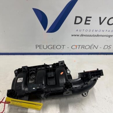 Peugeot 208 1.2 Hybrid 136 Intake manifold HN09 2025 9852344180