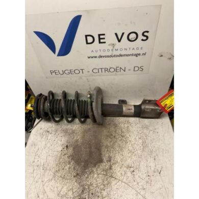 Peugeot 308  Schokdemperpoot links-voor 2008 520805