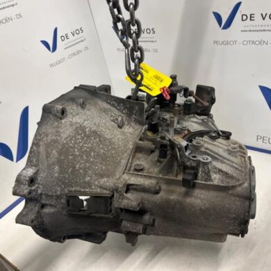 Peugeot Expert 1.5 BlueHDi 100 Versnellingsbak YHR-YH01 2021 9808323680-1612345080 20MB46